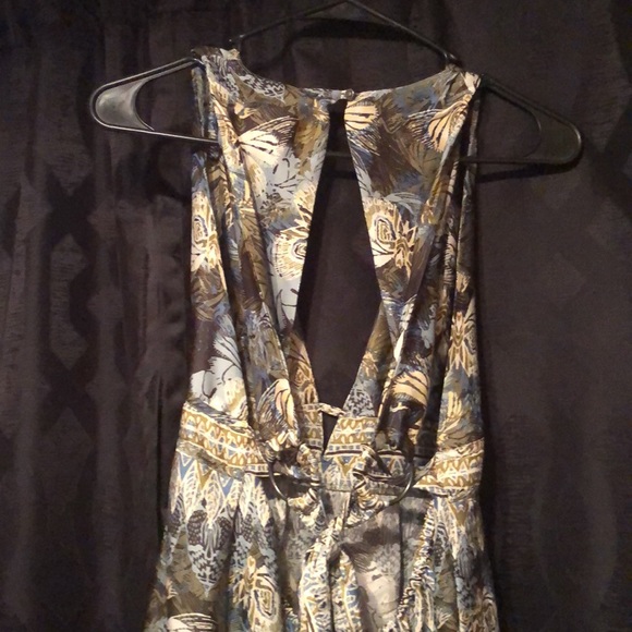 Free People tank blouse. Super cute! Size S. - Picture 4 of 7